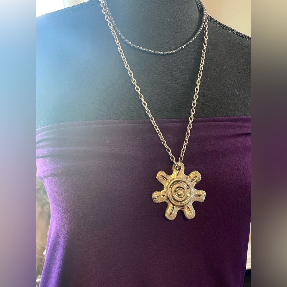 Rustic Gear-Style Pendant Necklace in Antiqued Silver and hematite choker